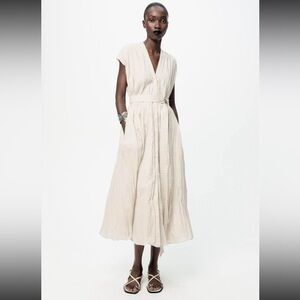 NWT ZARA l BELTED WRINKLED DRESS Size S